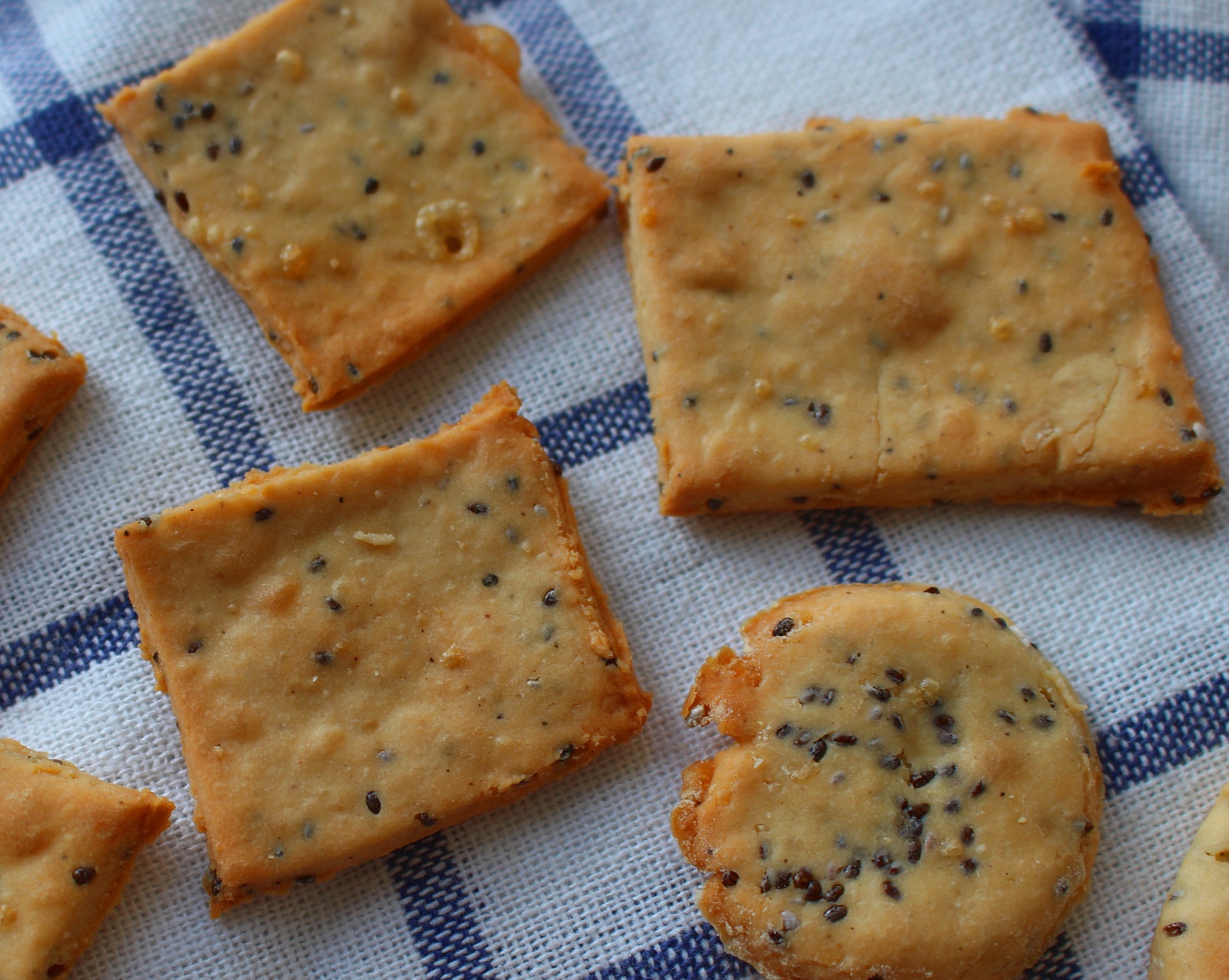 crackers gdc9ff17db 1920 | Crackers from sprouted peas